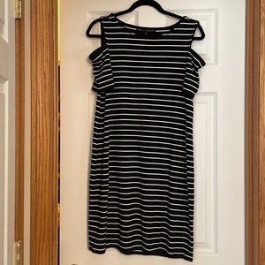 White House Black Market knee length knit dress